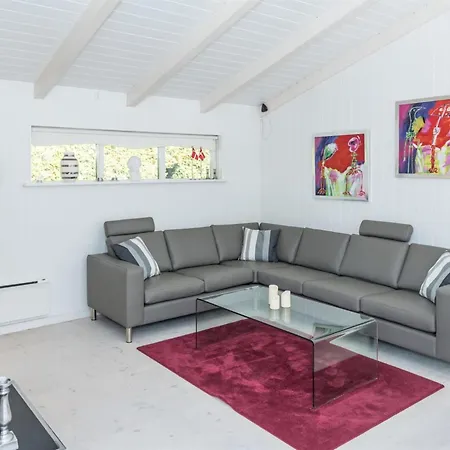 Cedomir - 625m From The Sea By Interhome
